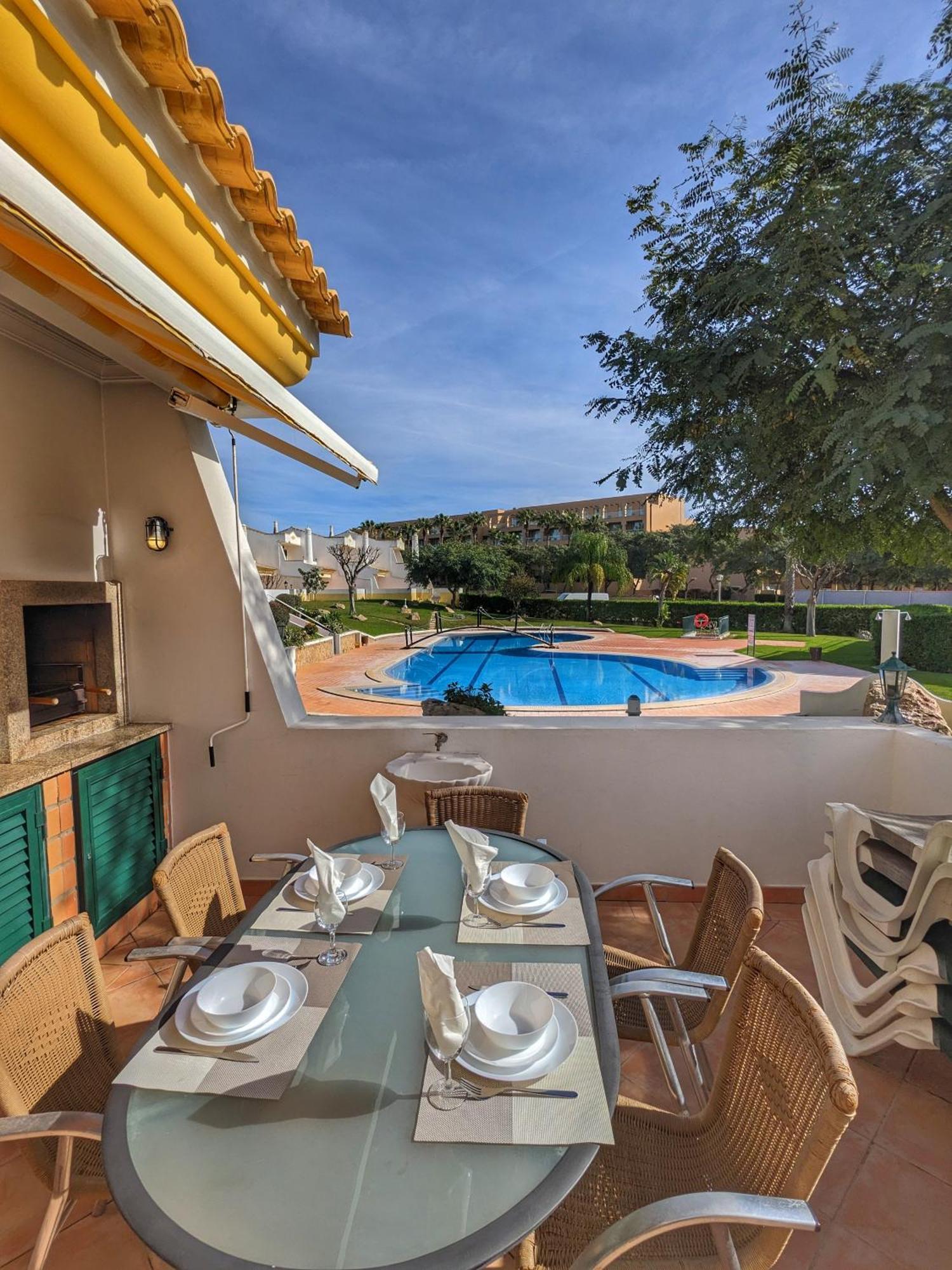 Townhouse 700M From Sao Rafael Beach Albufeira Exterior photo