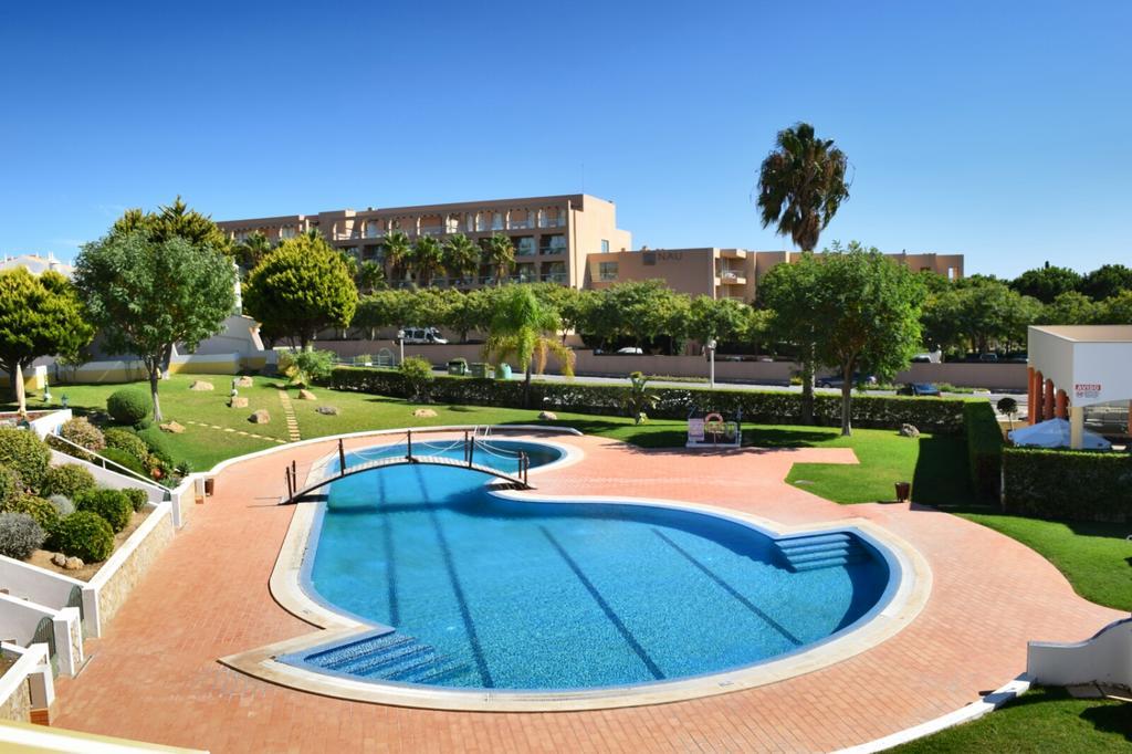 Townhouse 700M From Sao Rafael Beach Albufeira Exterior photo